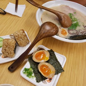 三原屋豚骨拉麵