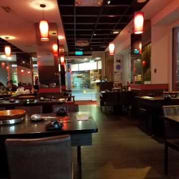 大漠紅頂級蒙古鍋（中壢店）