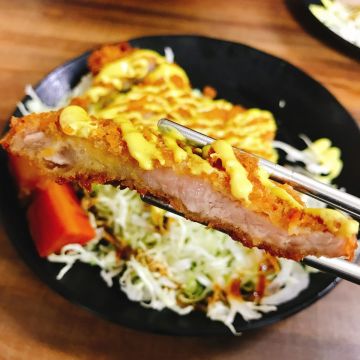 秋月日式炸豬排（台北中正店）