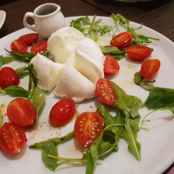 佐佧義式窯烤披薩屋 zoca pizza