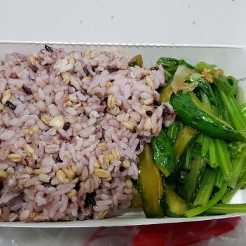 天然福食素食自助餐