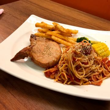 義起來創意廚坊