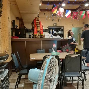 莊仔內海鮮熱炒店