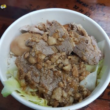 梅亭雞肉飯