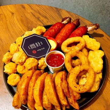 問卦 Tea·Cafe·Bar