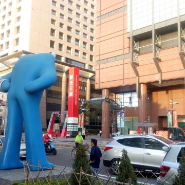 宿食 MDNA Dining Cafe