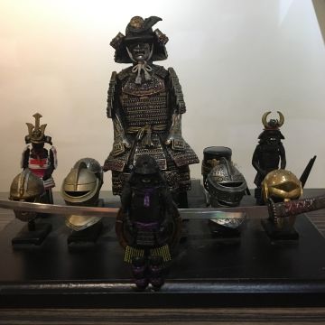 八老爺吃飽喝足