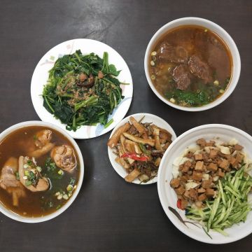 曲家專業麵館(頭張店)