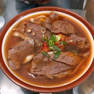 雲客來山西刀削麵館 Incredible Shaved Noodle Shop