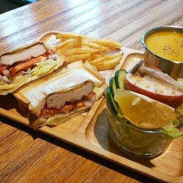 双黃早午餐（Double Huang）