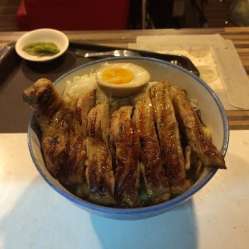 黃金175創意豬排