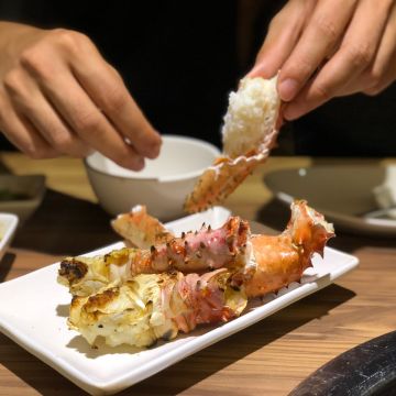 八田帝王蟹燒烤.鍋物