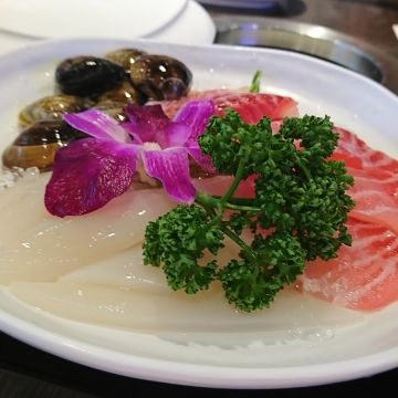 熱盆景火鍋煮藝 林口長庚店