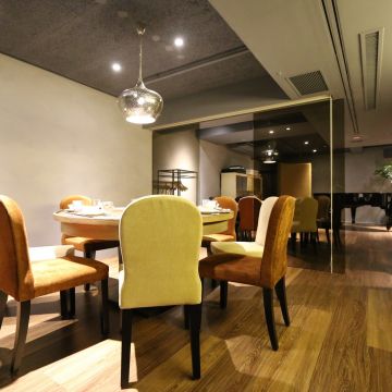 一兵一卒鍋物概念館 Binge hotpot concept . restaurant