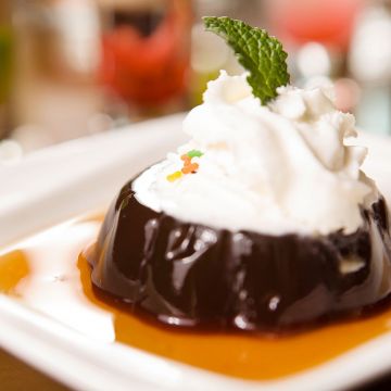 魚子醬音樂酒吧餐廳