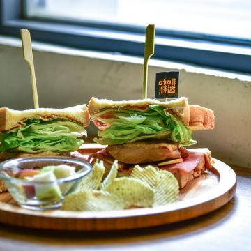 佈達咖啡 食彩向上店 Cafe Buddha