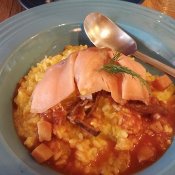 吳留手串燒居酒屋（台中西區店）