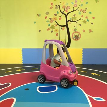 愛玩樂親子餐廳