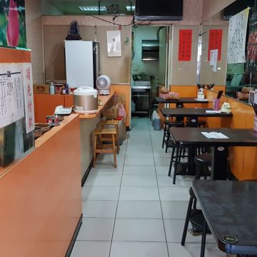 何家大碗公涼麵