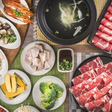 石研室 石頭火鍋 - 微風南山店