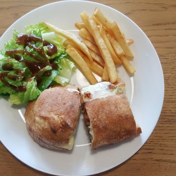 鄉村果焙 Coobi Café