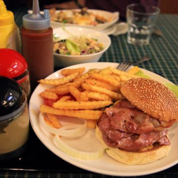 綠屋異國美食風味館