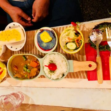 Petit Tuz 小兔子鄉村輕食雜貨鋪