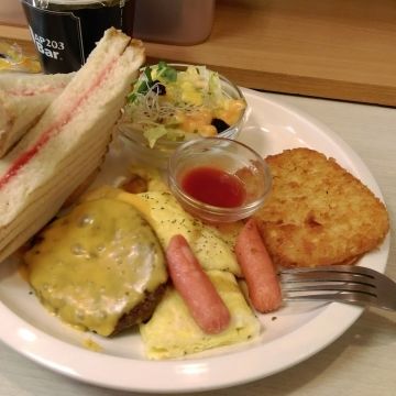 AP 203 Bar 義大利早午餐茶館