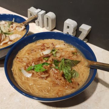 ㄅㄌㄟㄎ創意麵線