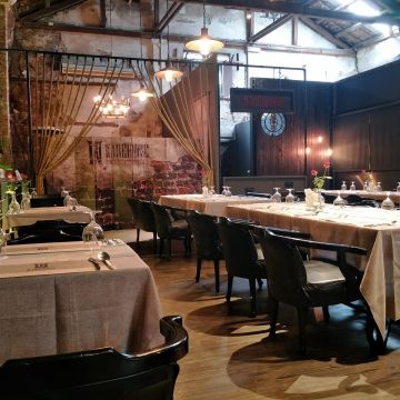 食倉鮮切牛排 The Warehouse Steakhouse