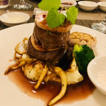 鈺通大飯店-樂朋義法創意廚房 Le Bon France‧Italy Restaurant