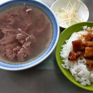 杜牛肉湯