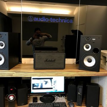 ME CAFÉ 咖啡耳機店