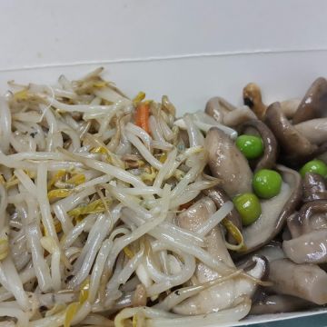 名佳自助餐