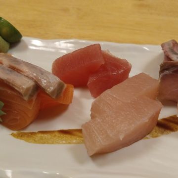 品二手丼燒烤日式食堂