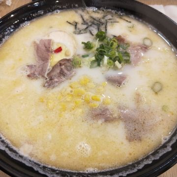 甲侯八叉燒牛肉拉麵