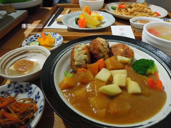 <食。新北新店>原粹蔬食作 | 美味的日式輕懷石素食料理♥ 食材純粹健康. 套餐有特色份量十足