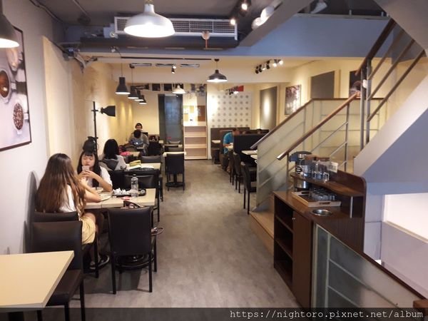 台北車站 - 丹堤咖啡研磨專賣店