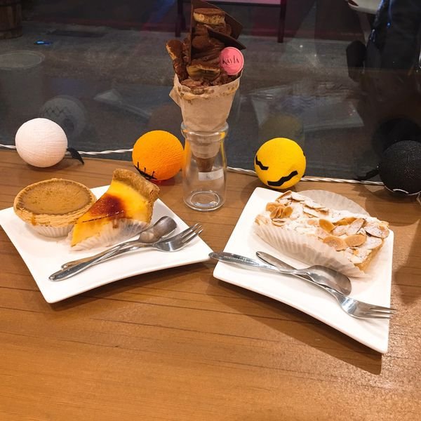 #甜點#巨蛋食圈#凱拉Kayla洋菓子專賣店-滿滿的精品#Rain#高雄