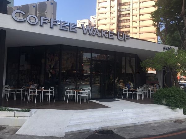 #輕食#凹子底食圈#Coffee wake up咖啡覺醒-差甜點沒吃#Rain#高雄