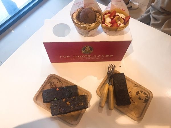 #甜點#巨蛋食圈#FUN TOWER-軟軟軟軟軟的#Rain#高雄