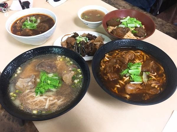 #台式#巨蛋食圈#夯園牛肉麵館-輸了#Rain#高雄