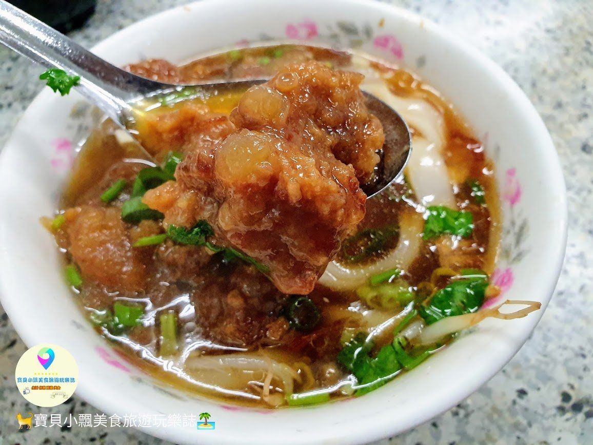 [食]台北 入口即化的美味排骨酥 饒河夜市人氣美味 楊 后庄排骨酥麵