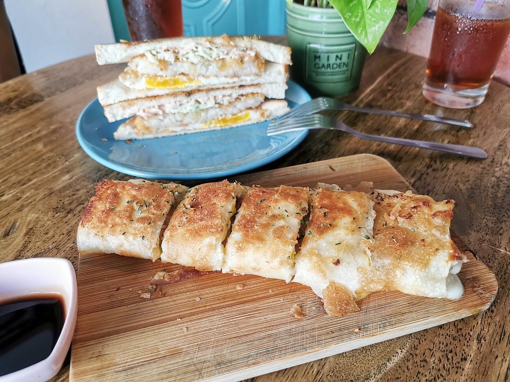 (南京三民站)民生社區早午餐-幾何動物早餐店,酥脆蛋餅口感真的很不錯,黃金鐵板吐司份量足,寵物友善餐廳,松山區早餐