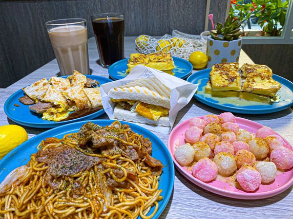 (台北科技大樓站)安好食和平店 台北公館早午餐推薦 平價cp值高早餐 推薦學生族 台大早午餐 炸湯圓 法式吐司 邪惡花生吐司