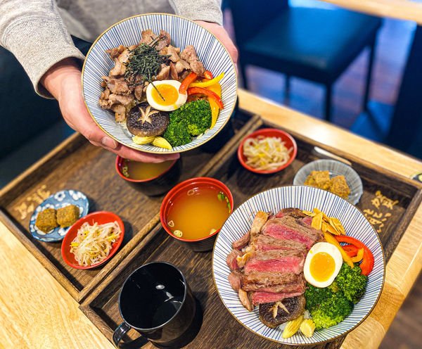 (新北蘆洲)熊賀燒肉丼飯 蘆洲推薦燒肉丼飯 商業午餐 大份量丼飯 多樣口味選擇 日式風格 小菜湯品甜點應有盡有 高cp值