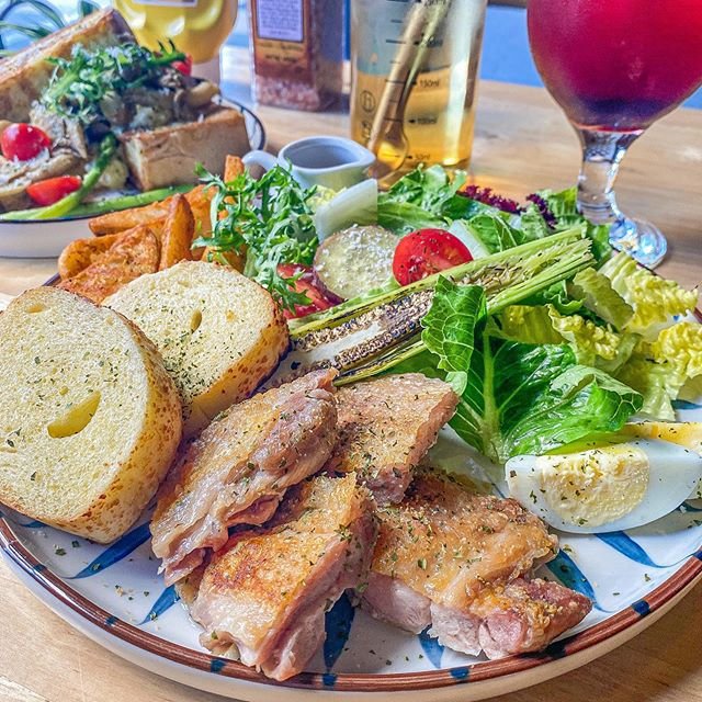 最喜歡早午餐啦！睡到自然醒之後再享受一番美味真的是最美好最chill的事啦🙈