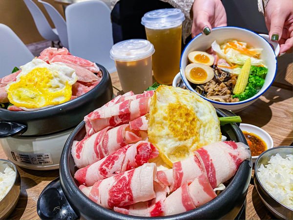 (台北南京三民站)Q POT 蛋蛋獨享鍋 松山小火鍋 松山蓋飯推薦 南京三民美食 文青網美風小火鍋 獨特蛋蛋鍋 養生美味湯底 甜點飲料高cp值小火鍋