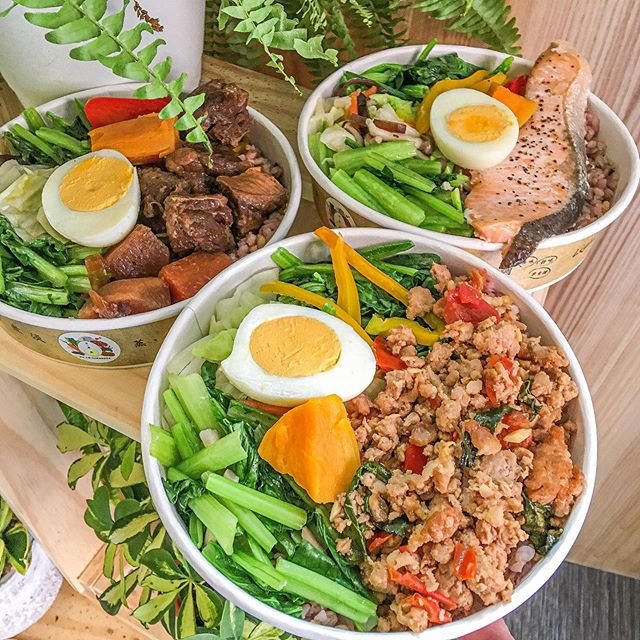 發現最近越來越多這種健康餐盒🤩這間算是近期新開的店！