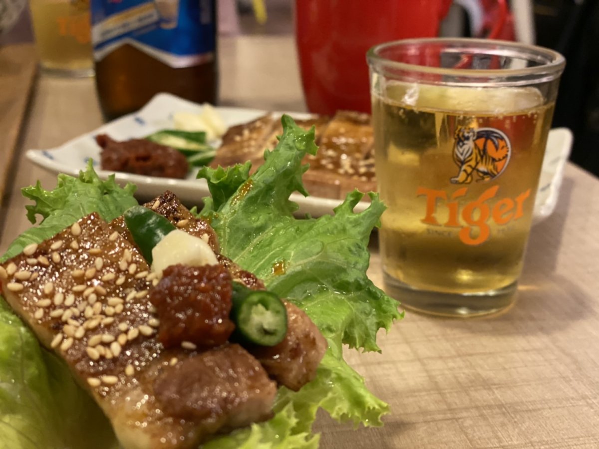 [食記] 友善貓咪的韓式料理店 台北中山美食